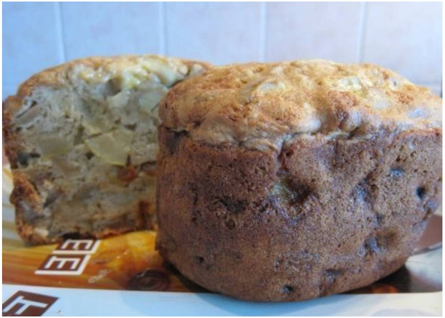 Шарлотка с яблоками в хлебопечке