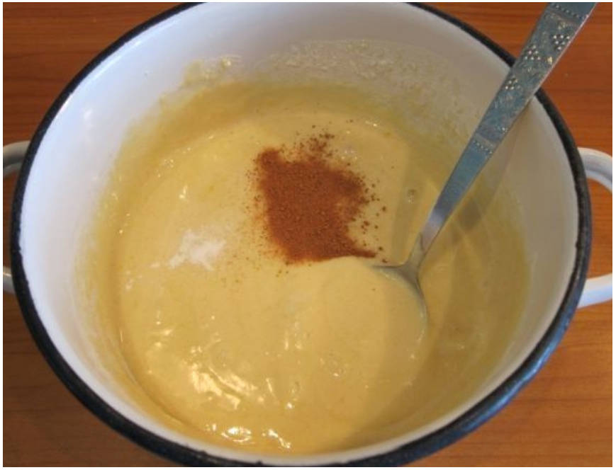 Шарлотка с яблоками в хлебопечке