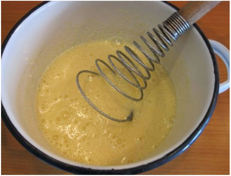 Шарлотка с яблоками в хлебопечке