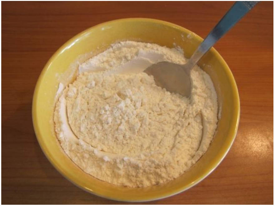 Шарлотка с яблоками в хлебопечке