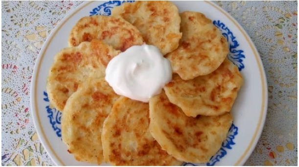 Оладьи из кабачков и картофеля с сыром