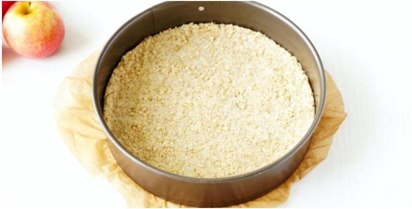 Овсяный пирог с яблоками