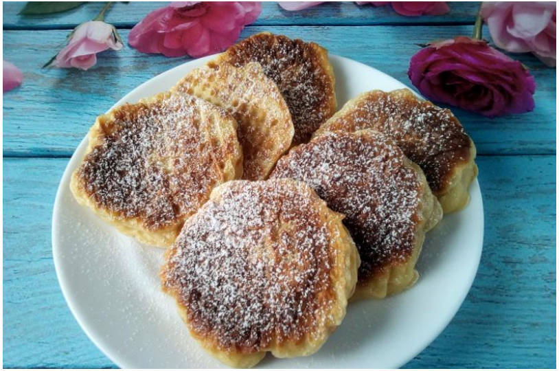 Ленивые пирожки с яблоками на сковороде