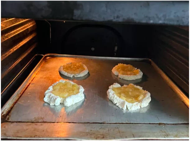 Творожные булочки с яблоками