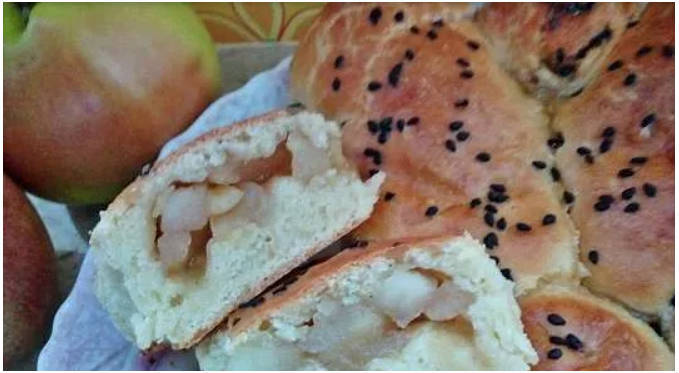 Пирожки с яблоками без дрожжей в духовке
