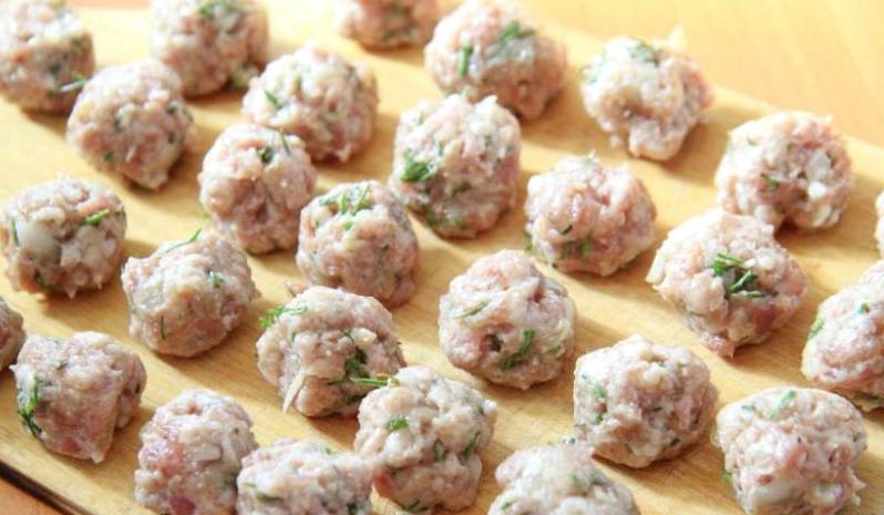Суп с макаронами и фрикадельками