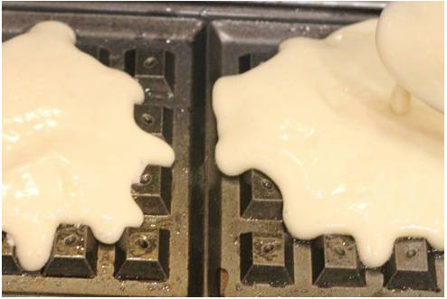 Вафли с начинкой в электровафельнице