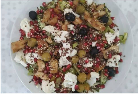 Азиатский салат с курицей
