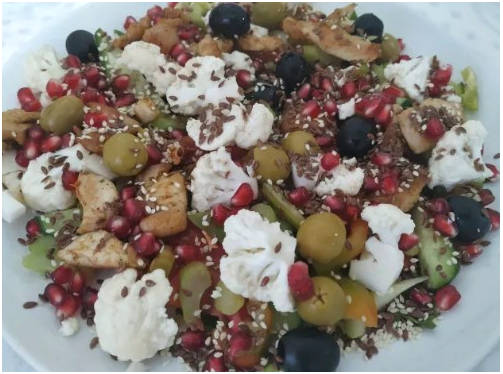 Азиатский салат с курицей