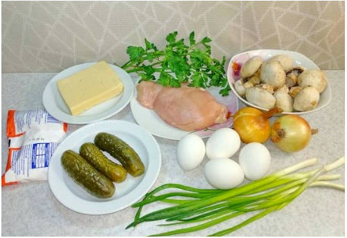 Салат «Березка» с черносливом