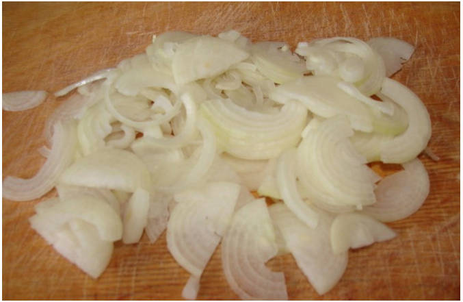 Салат «Белый лебедь» с копченой курицей