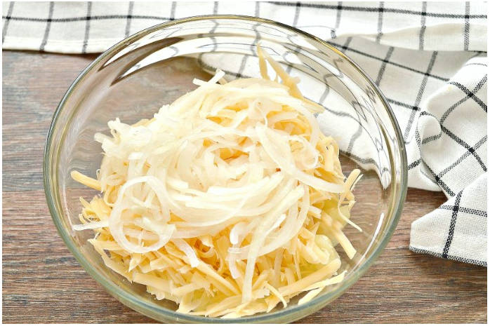 Гавайский салат с курицей