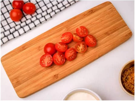 Горячий салат с курицей и грибами