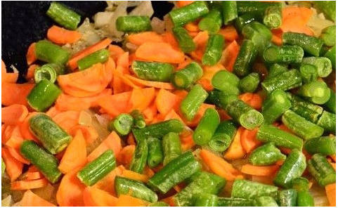 Суп с фрикадельками из куриной грудки