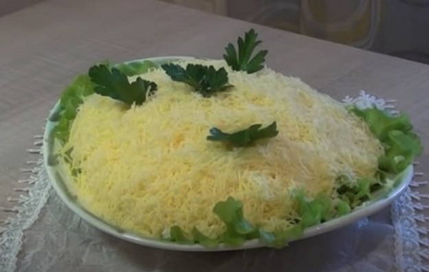 Салат «Мужской каприз» с курицей Салат «Мужской каприз» с курицей