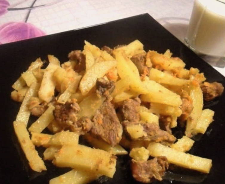 Мясо с картошкой в мультиварке Редмонд