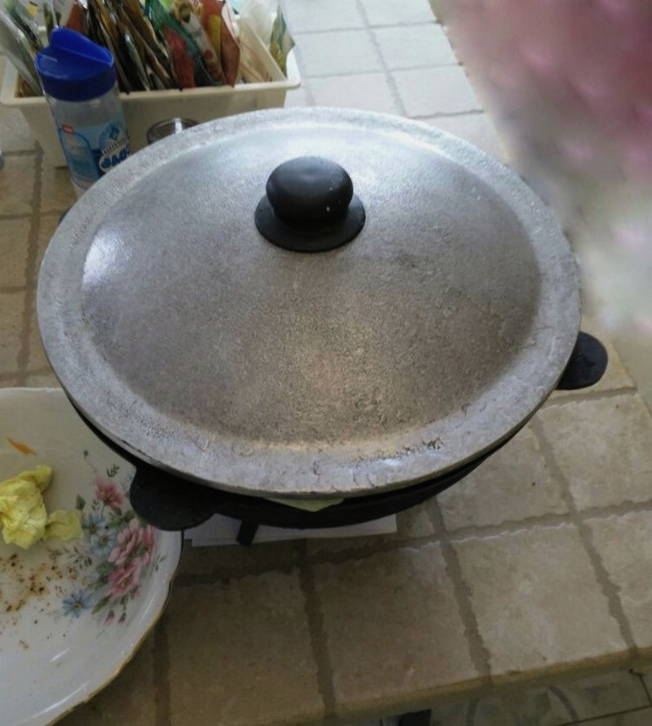 Мясо с овощами в собственном соку в казане