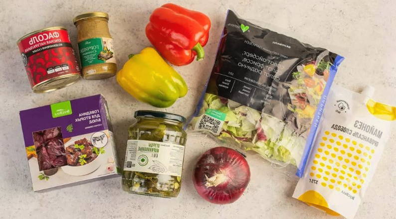 Мясной салат с фасолью Мясной салат с фасолью