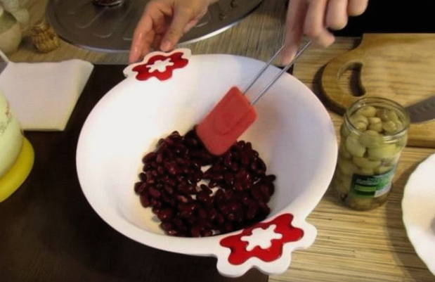 Баварский салат с копченой курицей