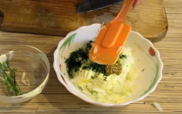 Баварский салат с копченой курицей