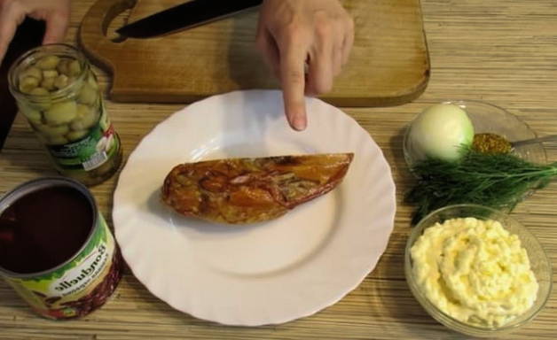 Баварский салат с копченой курицей