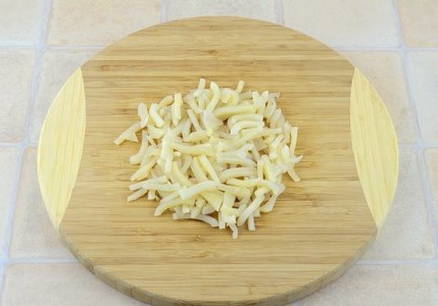 Белковый салат с крабовыми палочками