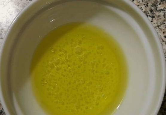 Грузинский салат с грецкими орехами, фасолью и болгарским перцем