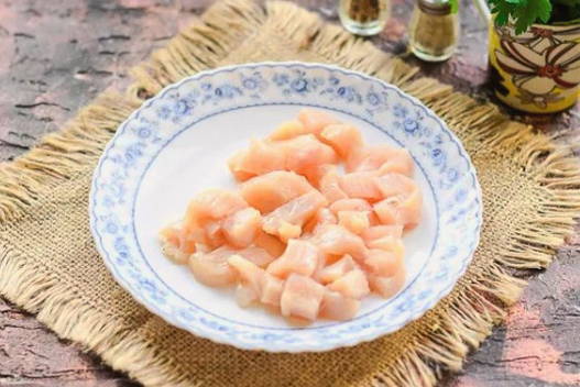 Деревенский салат с картошкой Деревенский салат с картошкой