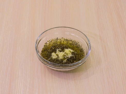Греческий салат с фетой и оливками Греческий салат с фетой и оливками