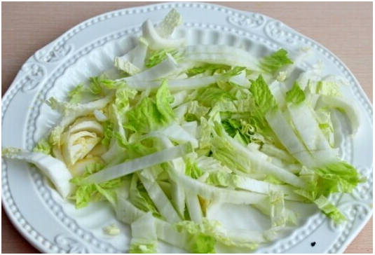 Греческий салат с капустой