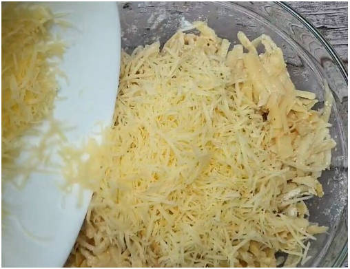 Картофельно-сырные вафли в вафельнице