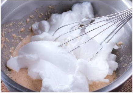 Вафли из овсяной муки в вафельнице