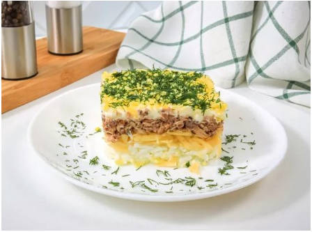 Австрийский салат с сайрой