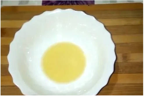 Греческий салат с рукколой и фетаксой