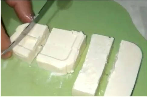 Греческий салат с рукколой и фетаксой