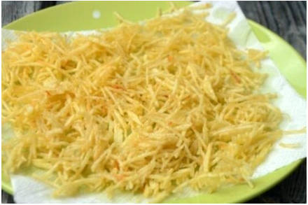 Салат «Гнездо глухаря» с копченой курицей