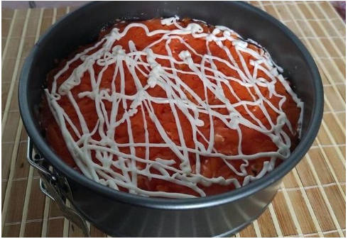 Салат «Грибная поляна» с копченой курицей