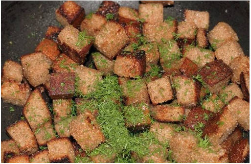 Баварский салат с колбасками