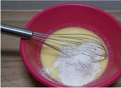 Вафли из цельнозерновой муки в вафельнице
