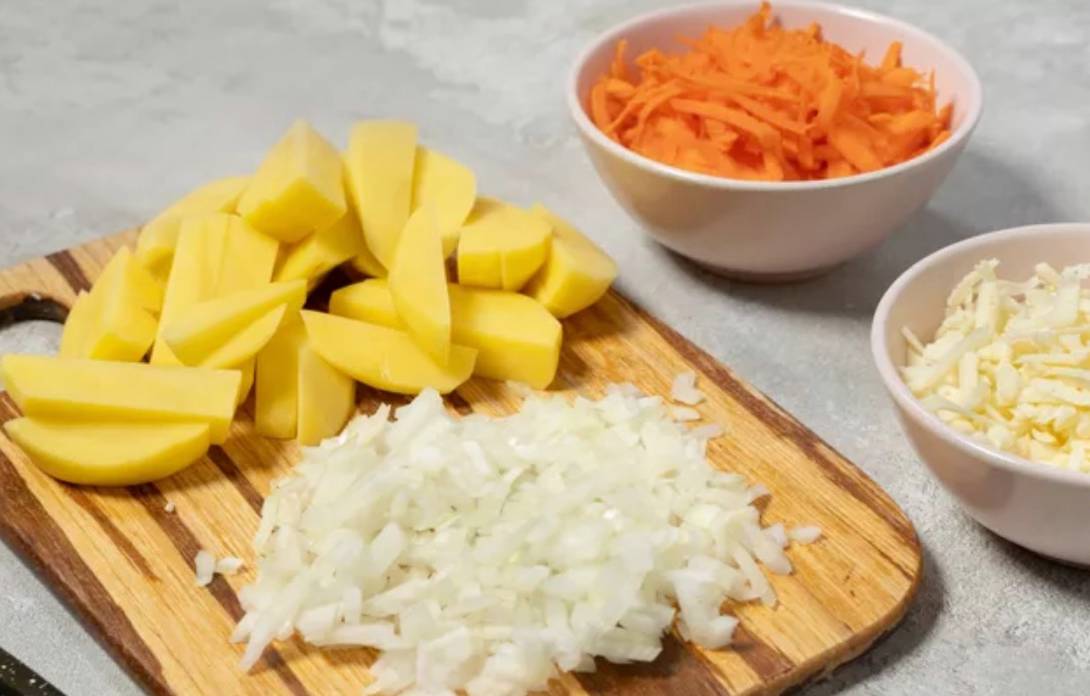Куриные желудки с картошкой