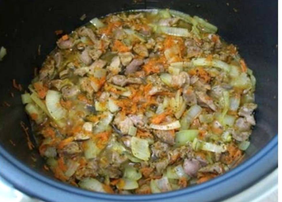 Куриные желудки в мультиварке Редмонд