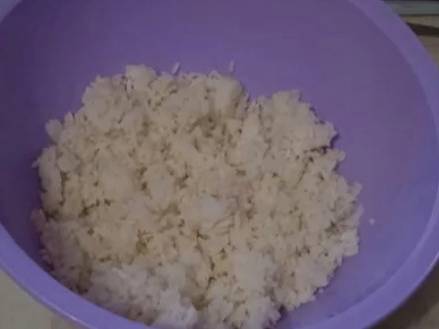 Крабовый салат с красным луком