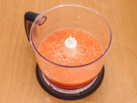 Томатный суп с фрикадельками и рисом