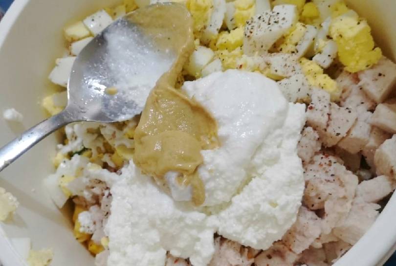 Диетический салат с куриной грудкой для похудения