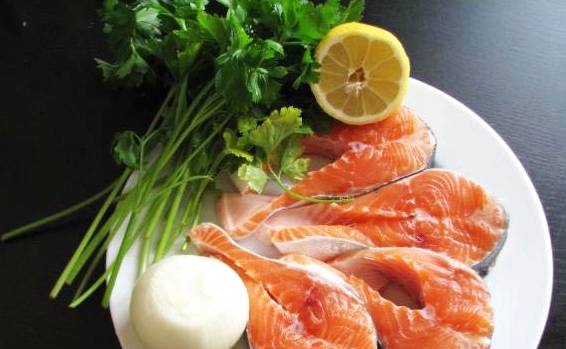 Форель с картошкой и сыром в духовке