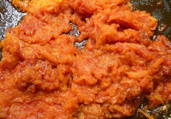Куриные желудки в горшочках в духовке