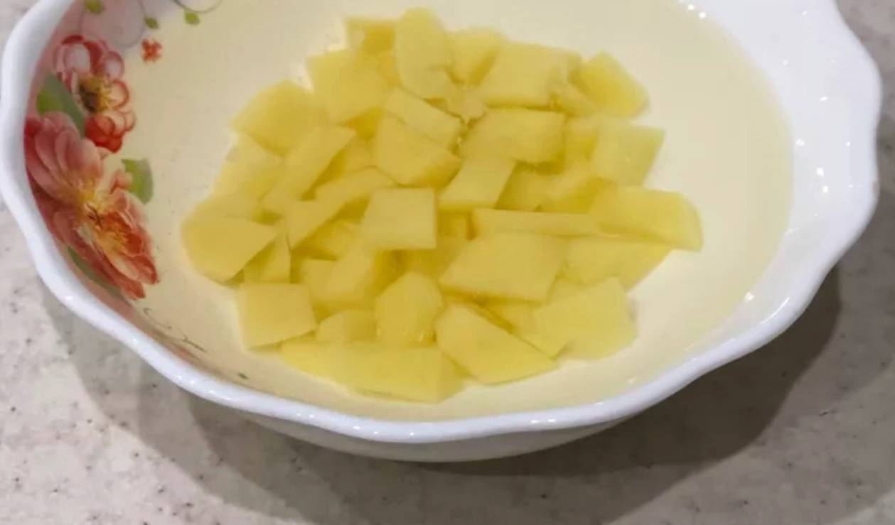 Суп с говядиной, картошкой и лапшой