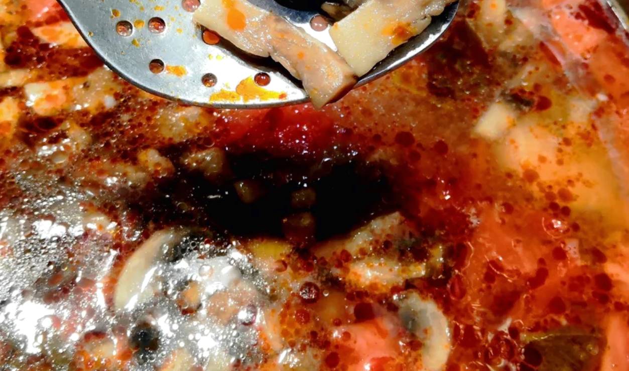 Суп том-ям с курицей и грибами в домашних условиях