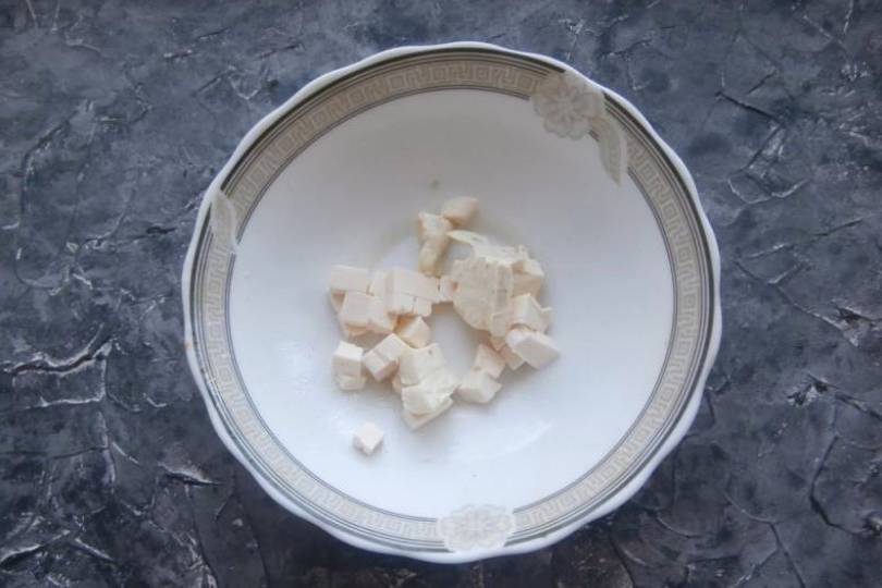 Куриный суп с плавленым сыром и вермишелью