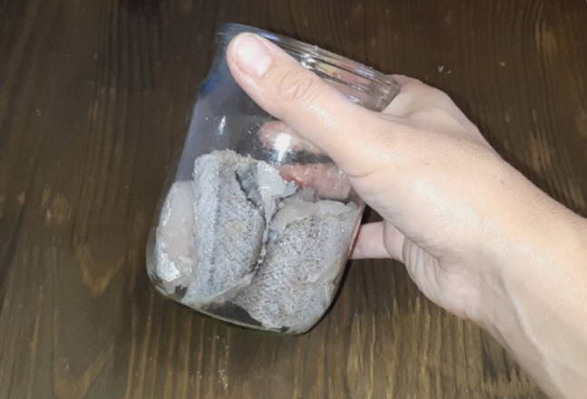 Рыбные консервы в афганском казане